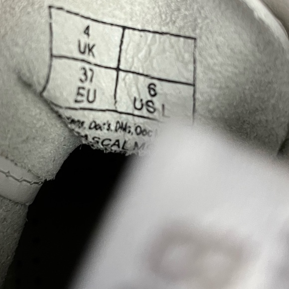 ❌SOLD❌ Doc Martens White Boots - Picture 6 of 8